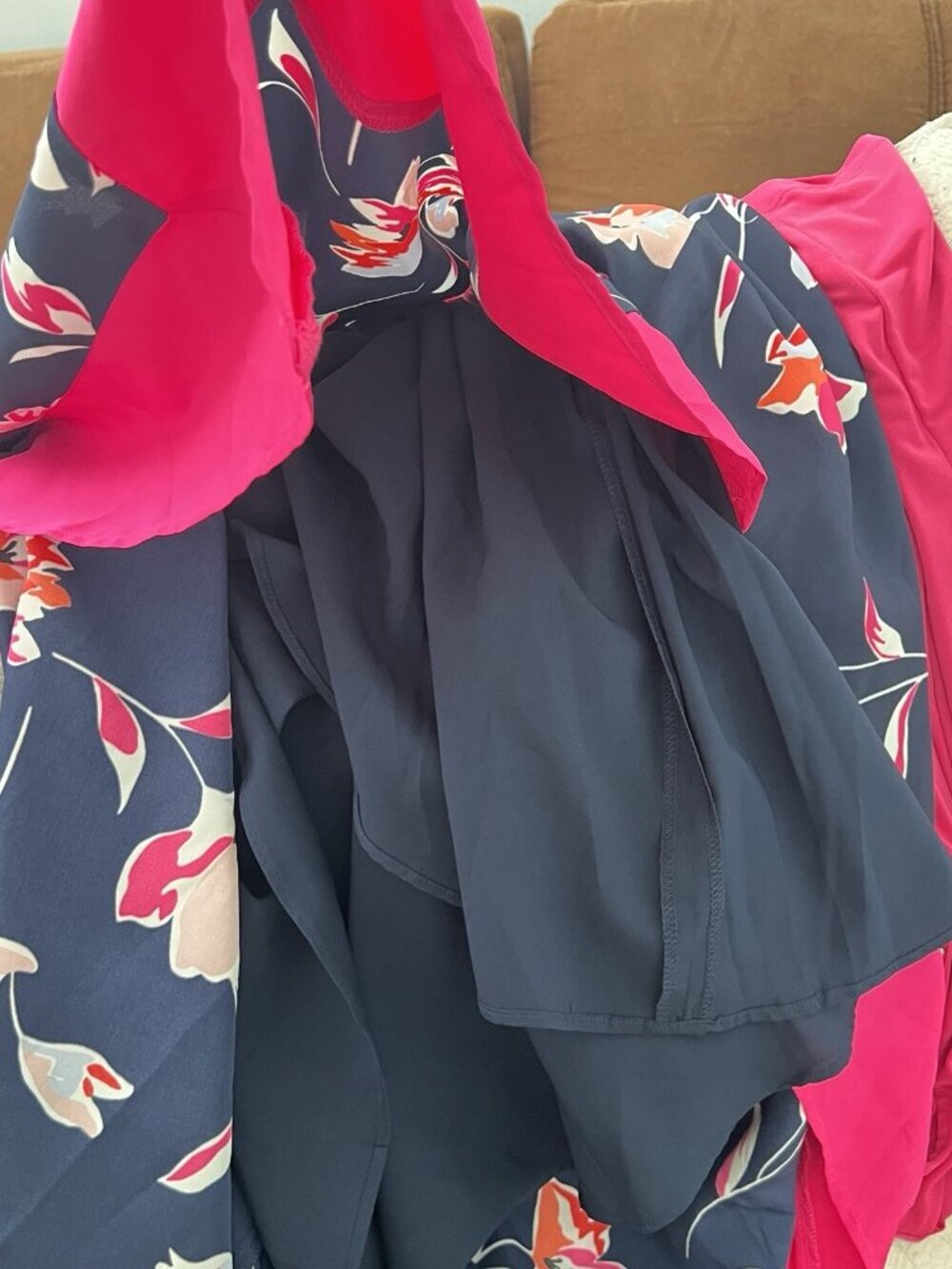 NWT Vince Camuto Midi Dress Size 4 Navy Floral Handkerchief Hem Coral Womens - Picture 4 of 7